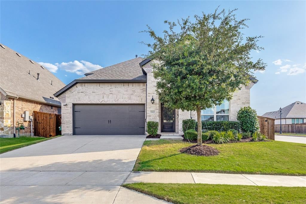 1661 Everitt Trail