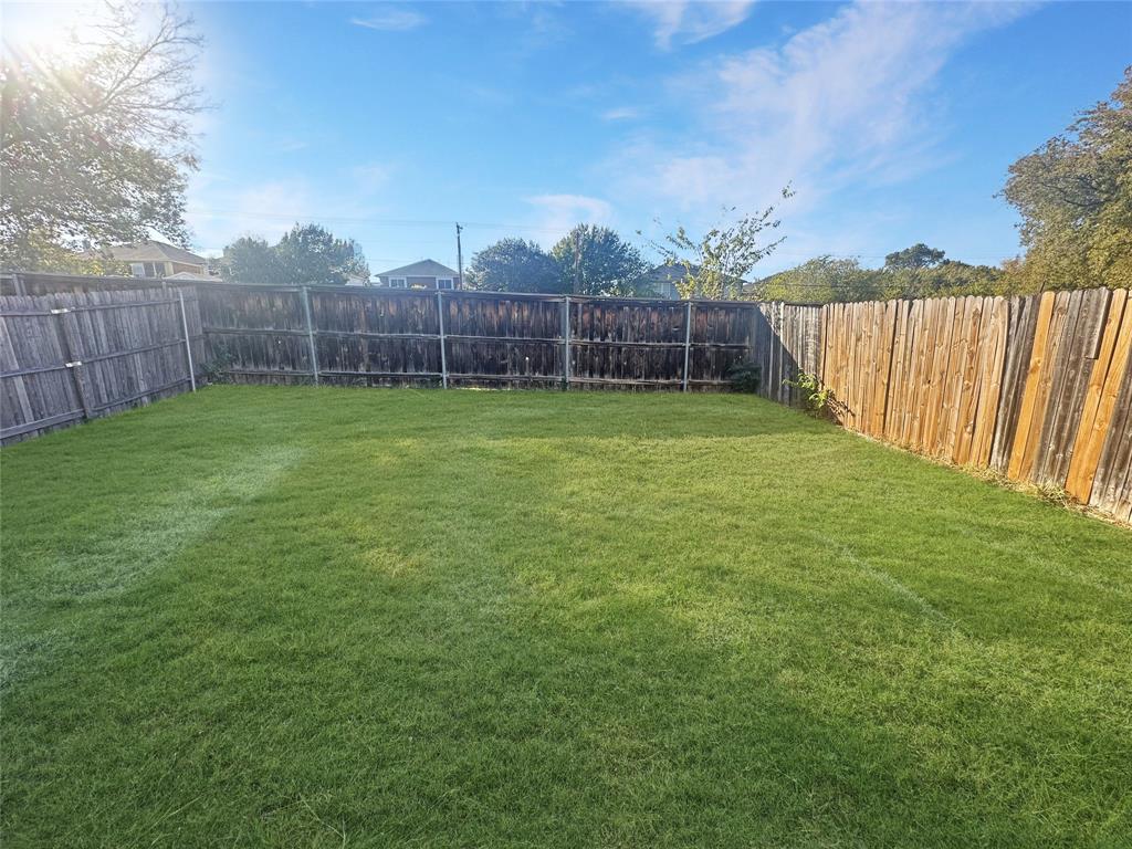 Villages Of Chisholm Ridge Th - Residential Lease