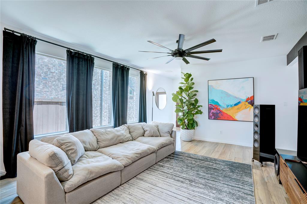 1113 Milfoil Drive
