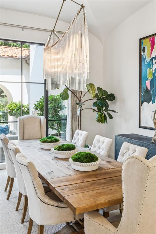 1402 Fountain Grass Court