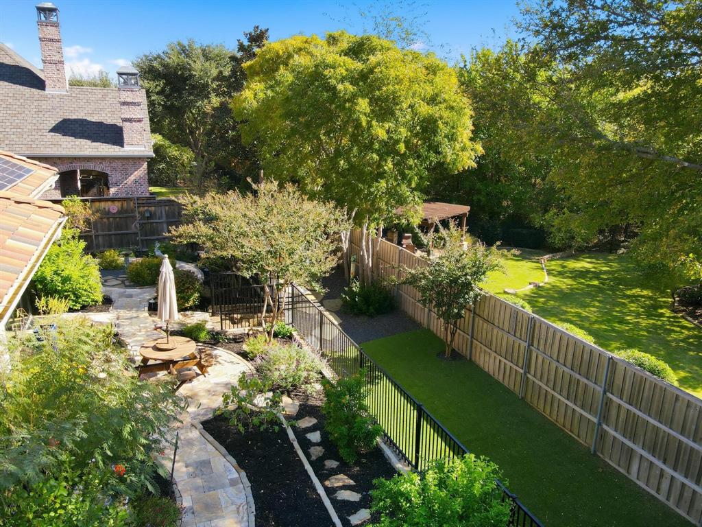 Flower Mound, Texas 75022, United States, 4 Bedrooms Bedrooms, ,5 BathroomsBathrooms,Residential,Pending,246764