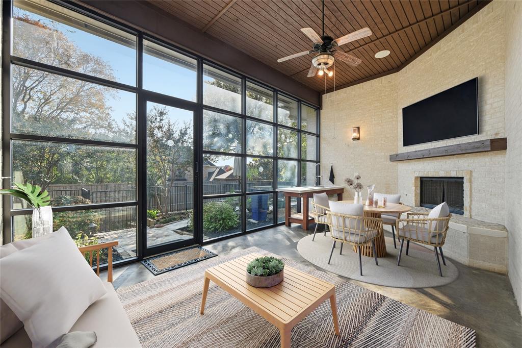 Flower Mound, Texas 75022, United States, 4 Bedrooms Bedrooms, ,5 BathroomsBathrooms,Residential,Pending,246764