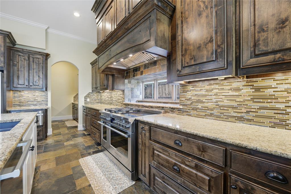 Flower Mound, Texas 75022, United States, 4 Bedrooms Bedrooms, ,5 BathroomsBathrooms,Residential,Pending,246764