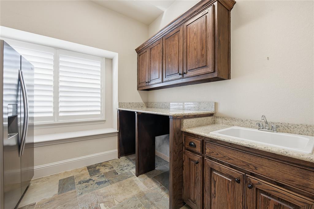 Flower Mound, Texas 75022, United States, 4 Bedrooms Bedrooms, ,5 BathroomsBathrooms,Residential,Pending,246764