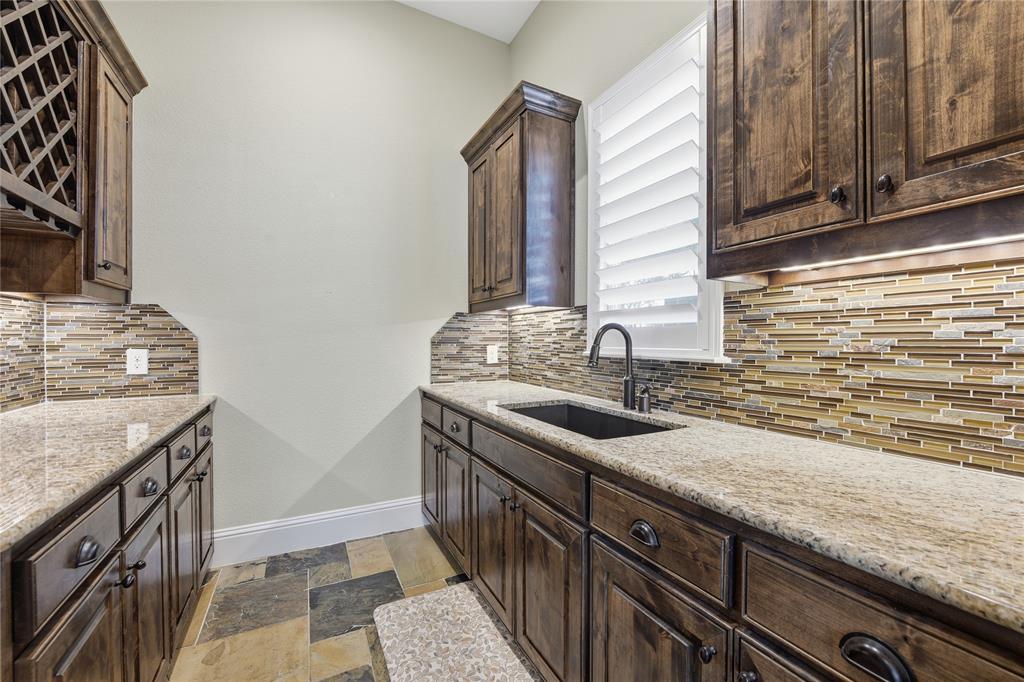 Flower Mound, Texas 75022, United States, 4 Bedrooms Bedrooms, ,5 BathroomsBathrooms,Residential,Pending,246764