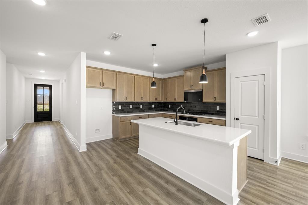 Country Hollow - Residential