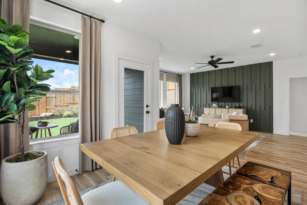 Country Hollow - Residential