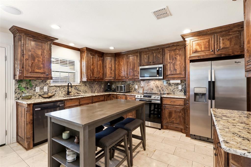 2119 Edgewood Drive