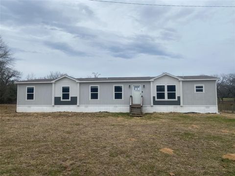 A home in Lindale