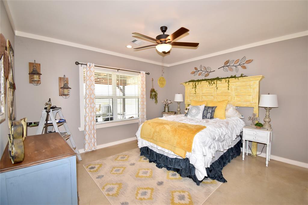 Luckenbach J - Residential