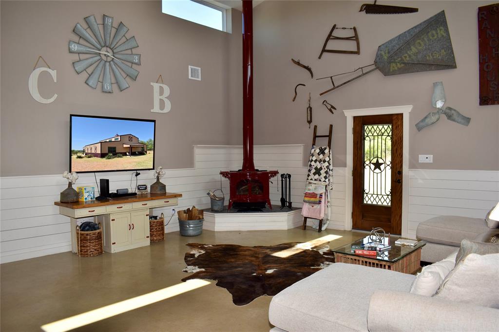 Luckenbach J - Residential