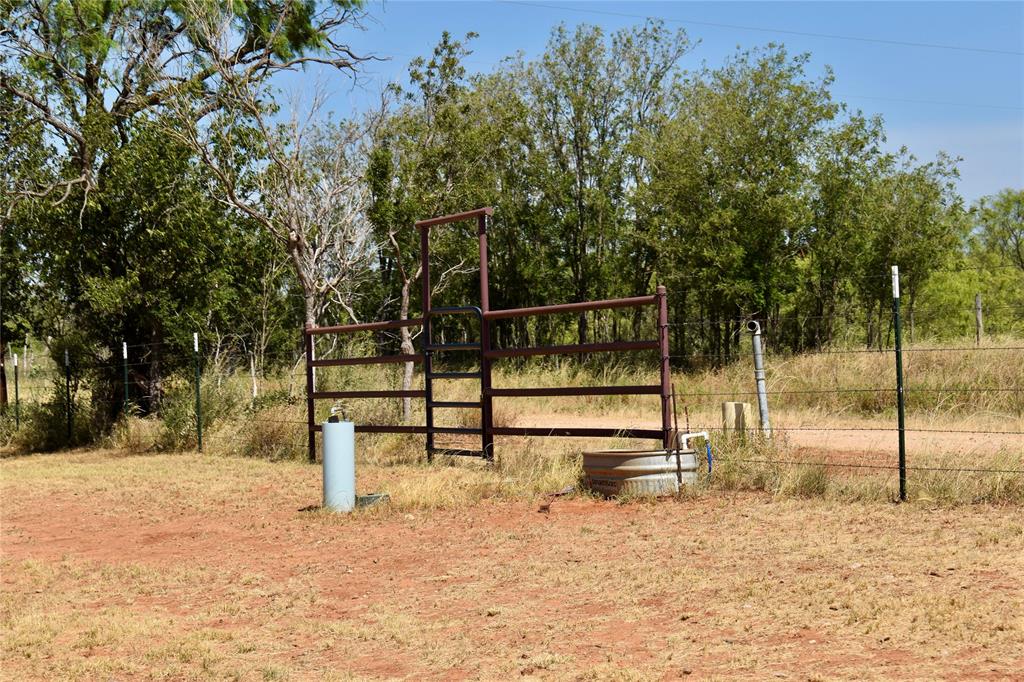 Luckenbach J - Residential