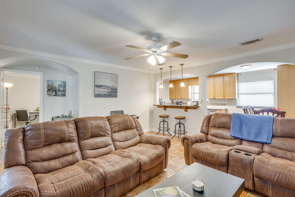 205 Scenic Drive