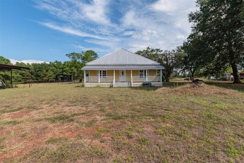 Photo of 2073 Blackburn Road, Diana, TX 75640 (MLS # 21396650)