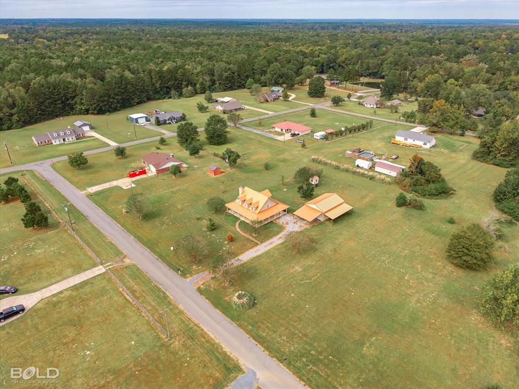 Meadowlake Estate - Residential