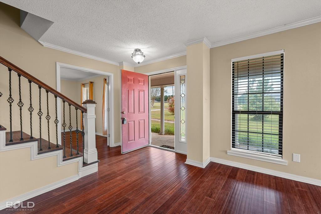 Meadowlake Estate - Residential