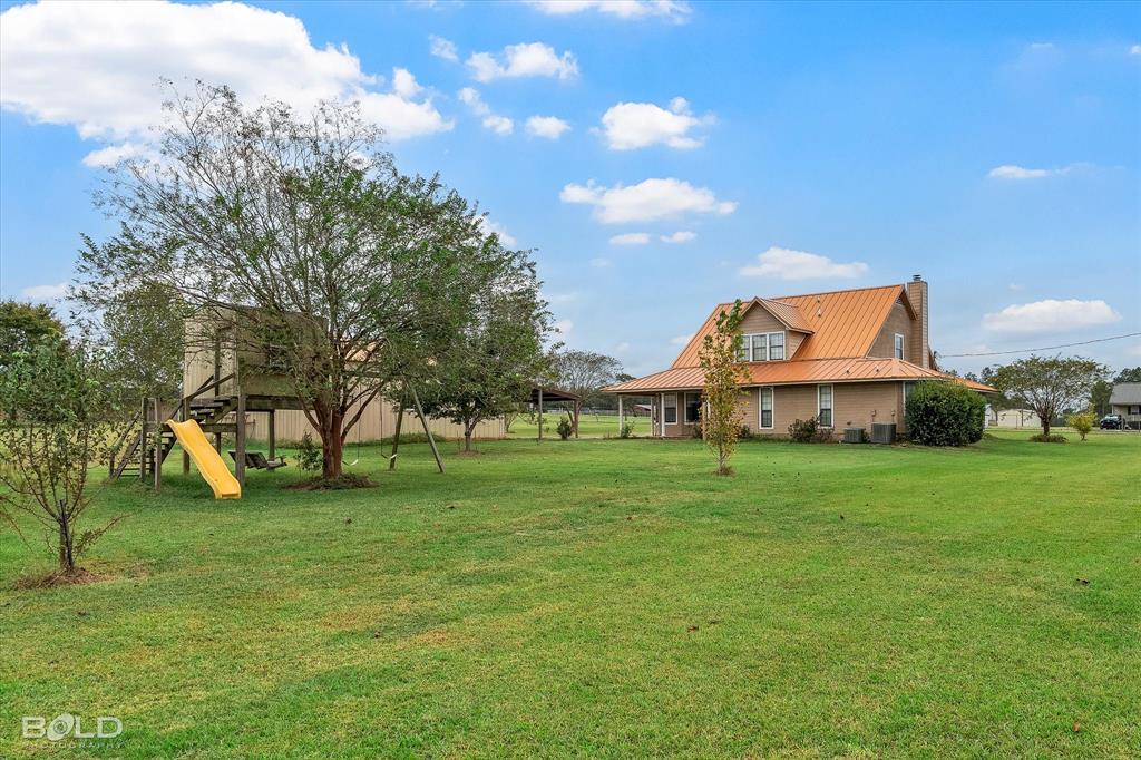 Meadowlake Estate - Residential