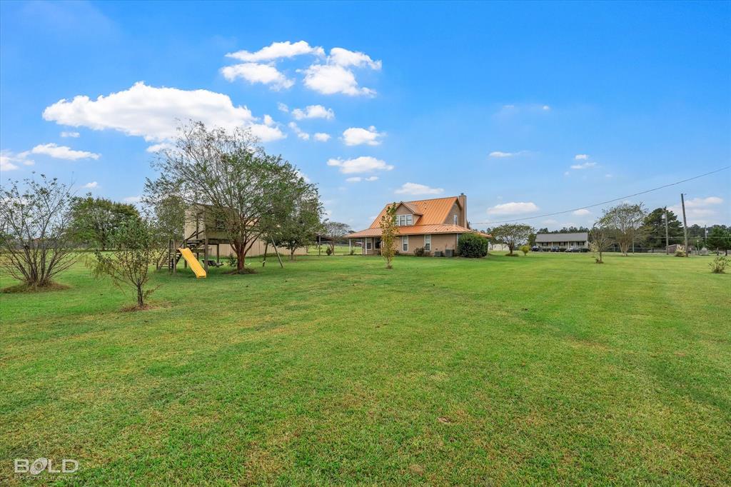 Meadowlake Estate - Residential