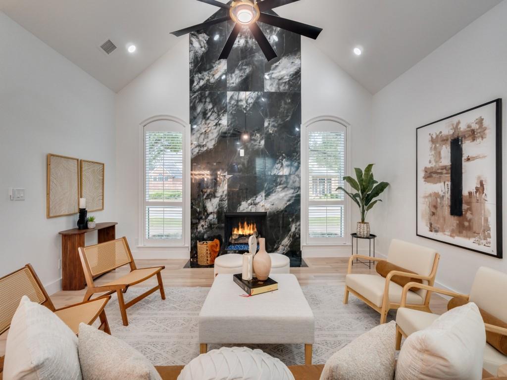 4336 Hollow Oak Drive