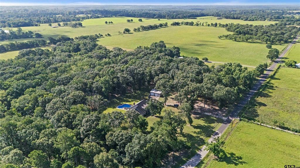 1054 County Road 4116