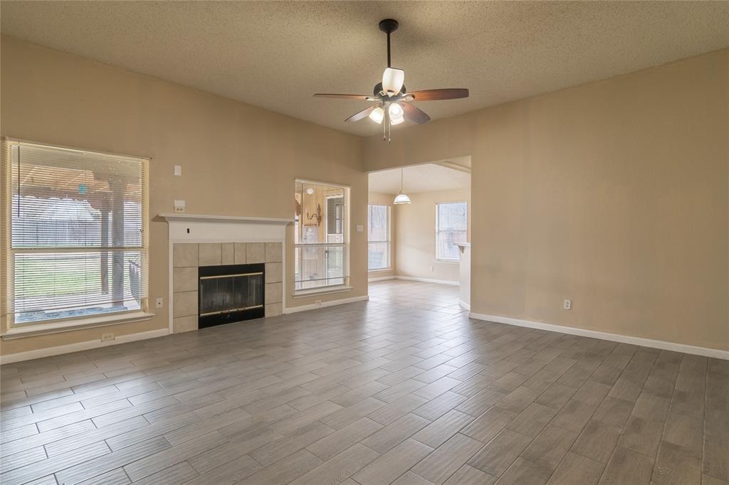 Convair Oaks Estates Add - Residential Lease