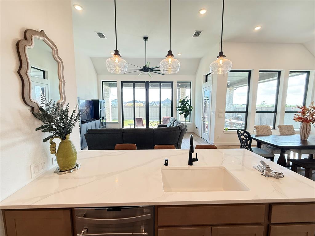 31306 Crescent Hill Drive
