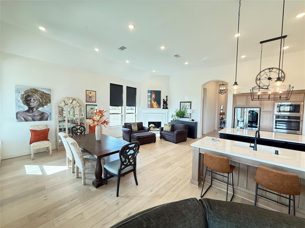 31306 Crescent Hill Drive