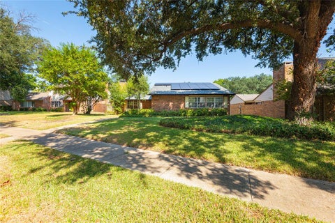 Photo of 1909 Linda Lane, Richardson, TX 75081 (MLS # 21409141)