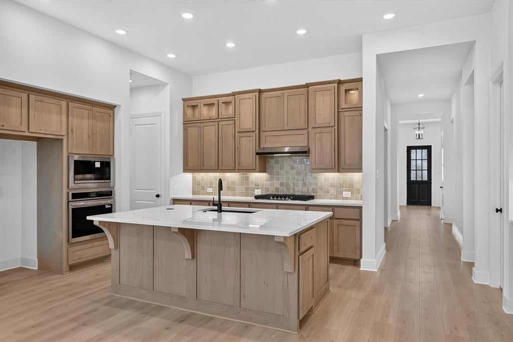 2802 Cedar Ridge