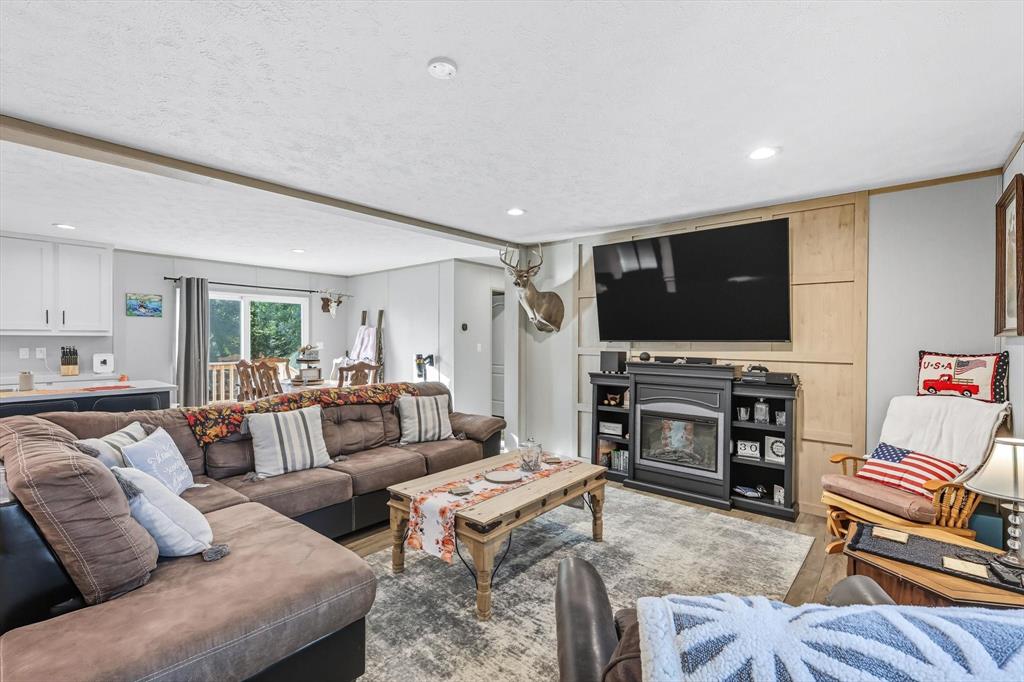 CLAYTON ACRES - Residential