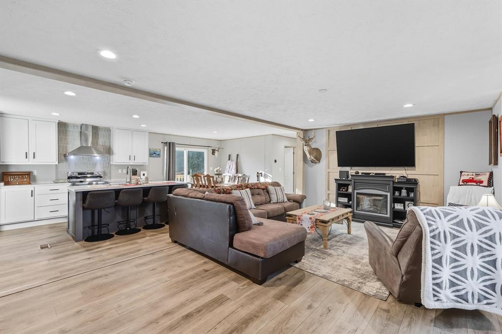 CLAYTON ACRES - Residential