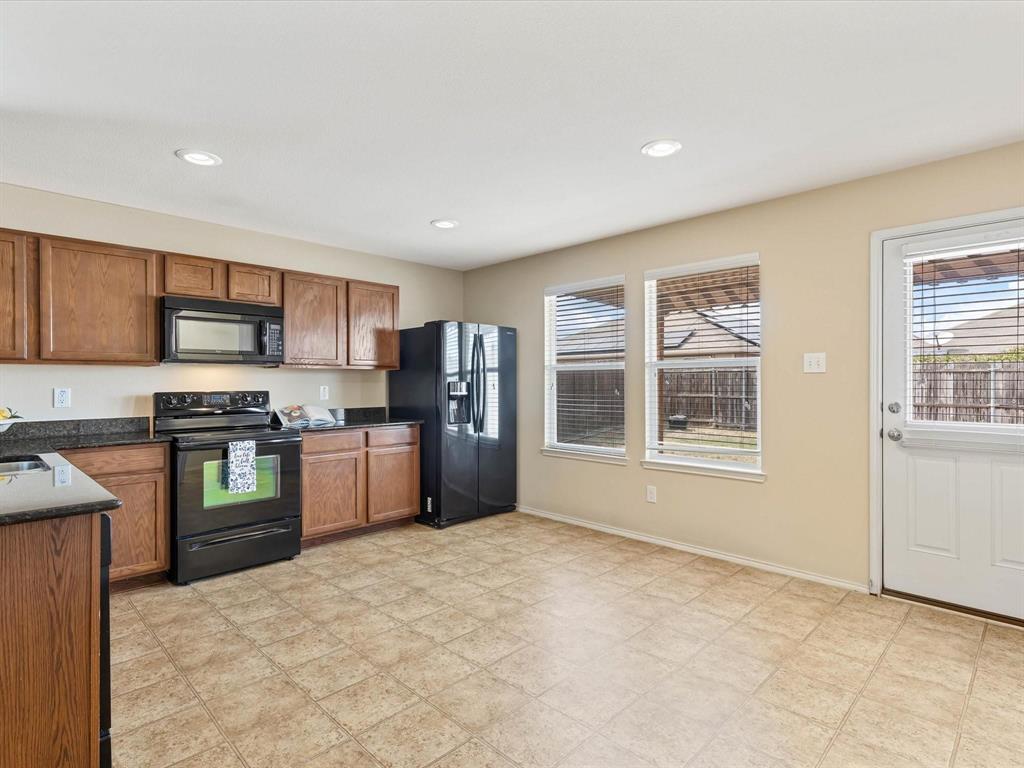 SANDSHELL HEIGHTS ADDITION - Residential Lease