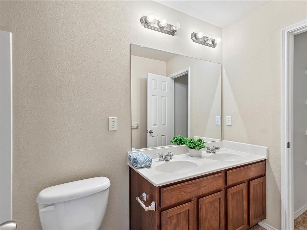 SANDSHELL HEIGHTS ADDITION - Residential Lease