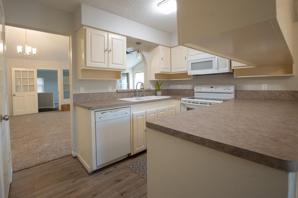 Flamingo Bay Estates - Residential Lease