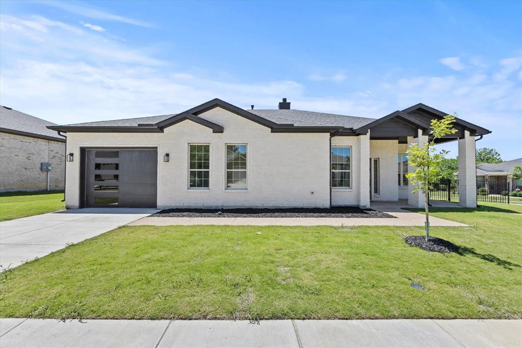 3725 Creek View Drive