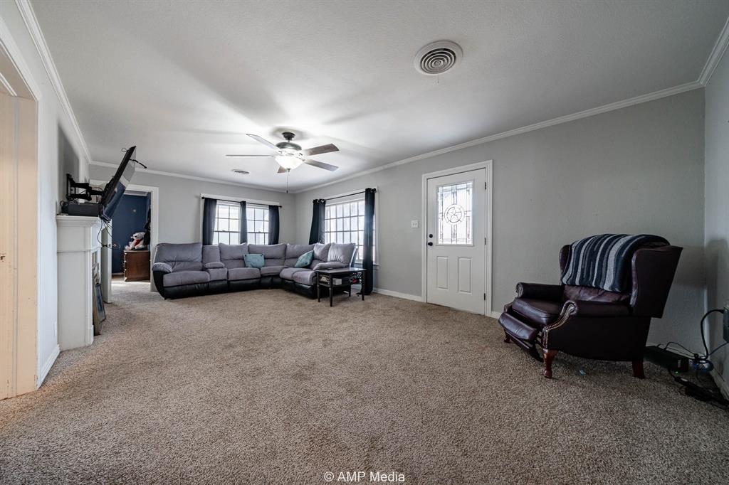 406 N Swenson Street