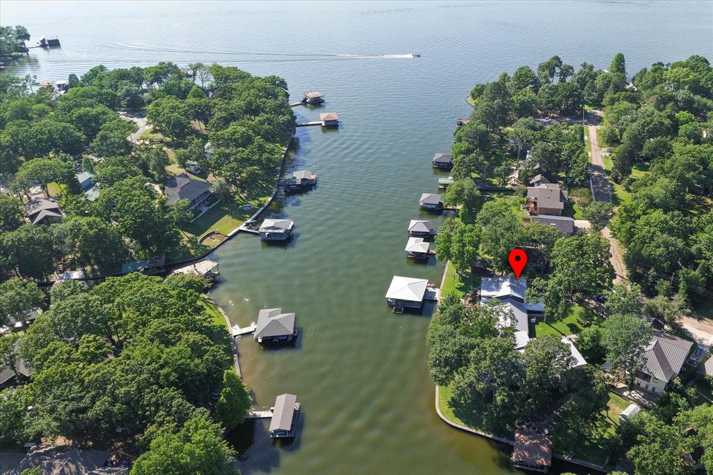 154 Bayside Circle