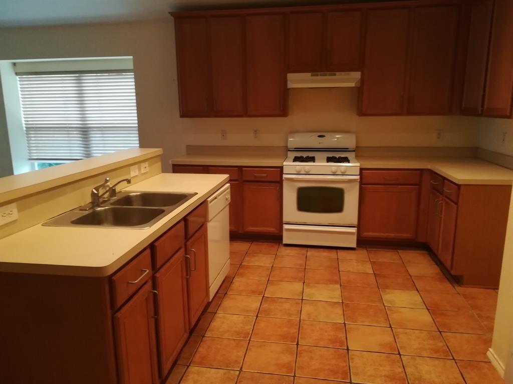 9321 Vernon Court