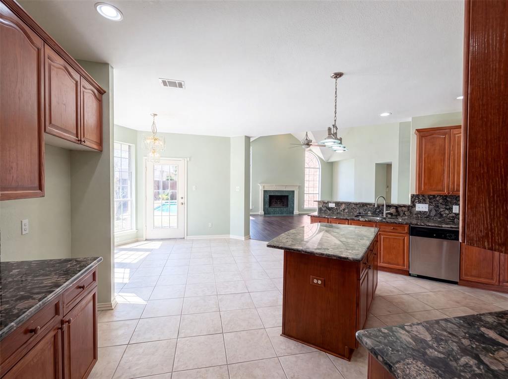 3606 Fairlands Drive