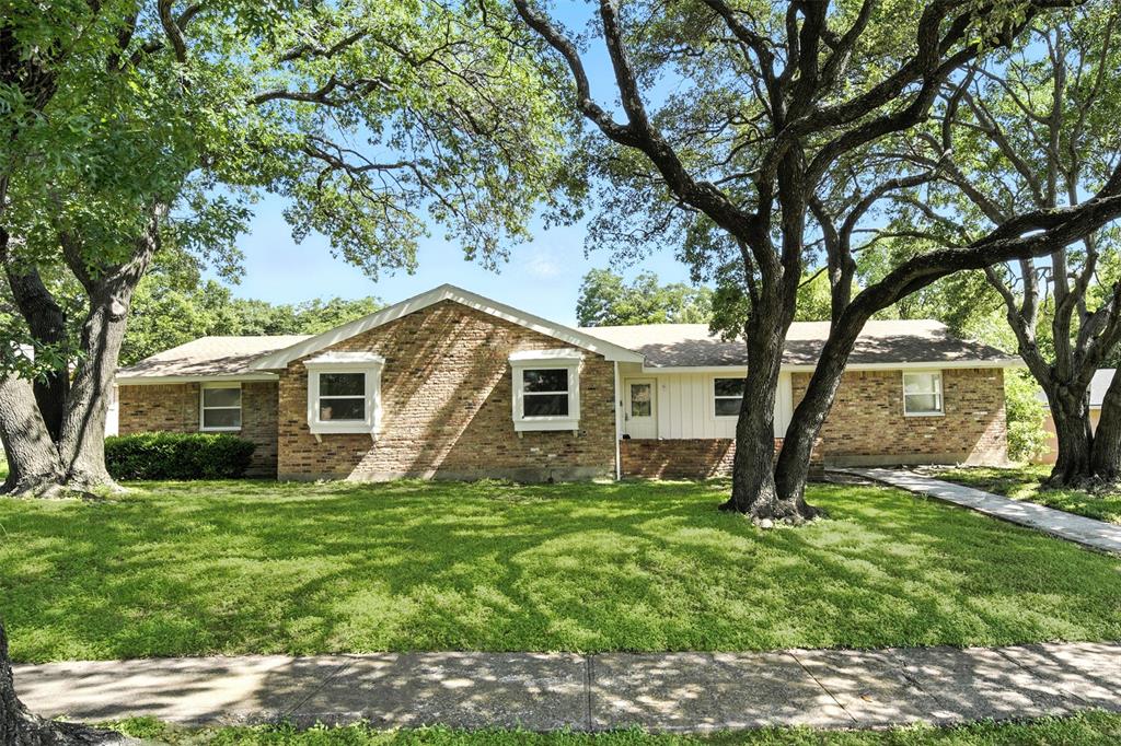 1229 Brook Valley Lane