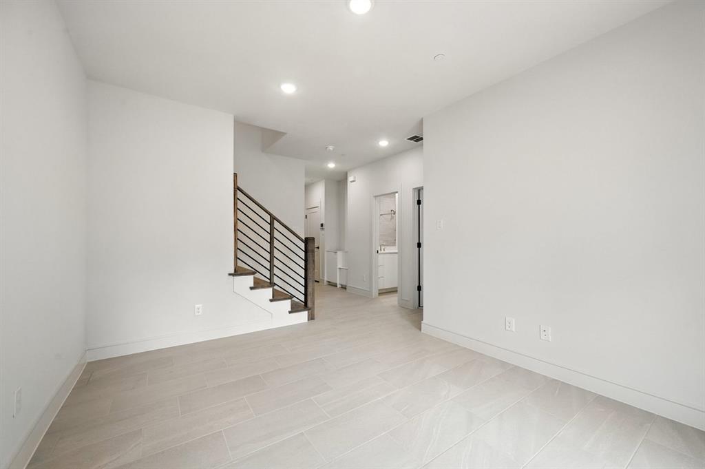 1364 Cherry Hills Lane