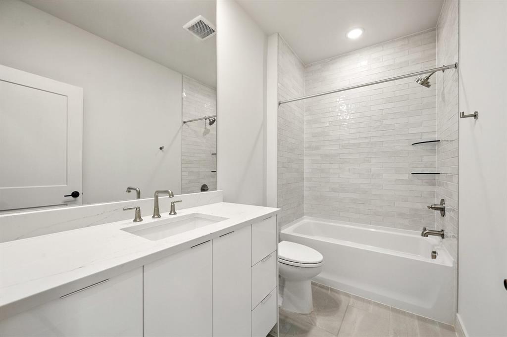 1364 Cherry Hills Lane