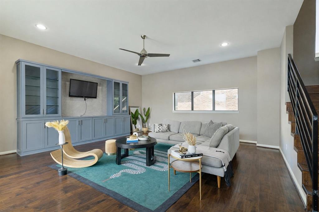 Delano Place - Residential