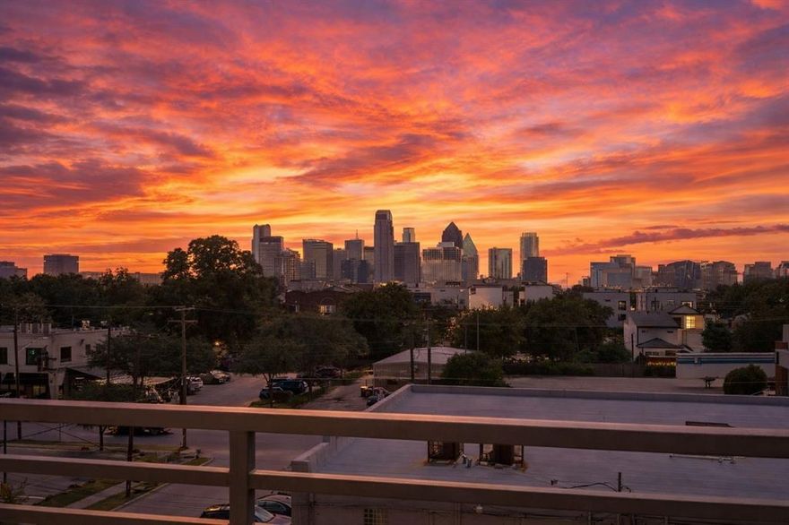 Experience elevated urban living in this beautifully appointed corner-unit townhome offering unobstructed, panoramic views of the Dallas skyline. Designed for both style and functionality, this light-filled residence features a spacious rooftop patio—an entertainer’s dream and the perfect setting to enjoy morning coffee or evening cocktails against the city lights.
Inside, the open-concept floor plan is enhanced by oversized windows and abundant natural light throughout. The first floor offers a private bedroom with en-suite bath, ideal for guests or a home office, along with direct access to the two-car garage.
The second level serves as the heart of the home, showcasing a chef-inspired kitchen with Bosch stainless steel appliances, marble finishes, custom cabinetry, designer lighting, and dramatic vaulted ceilings. Seamlessly connected living and dining spaces create an inviting atmosphere for everyday living and entertaining.
The third-floor primary suite provides a private retreat with a spacious en-suite bath featuring a separate shower, Hollywood-style layout, and a generous walk-in closet. A private fenced backyard adds rare outdoor space, while the fourth-floor rooftop patio delivers the ultimate showstopper with sweeping Downtown Dallas views.
Ideally located just minutes from Uptown’s premier shopping, dining, and entertainment, this modern townhome offers the perfect blend of luxury, convenience, and city living