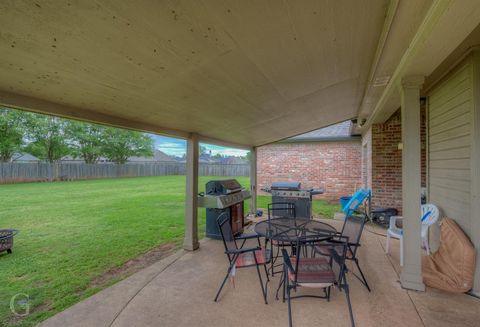 A home in Benton