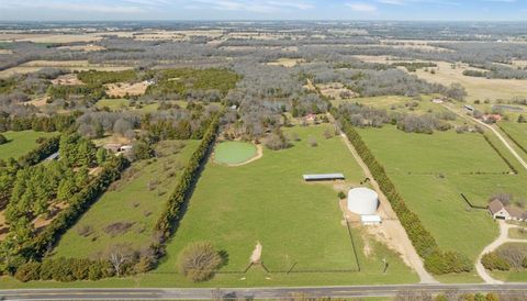 1602 Farm Road 1510 Brookston TX 75421