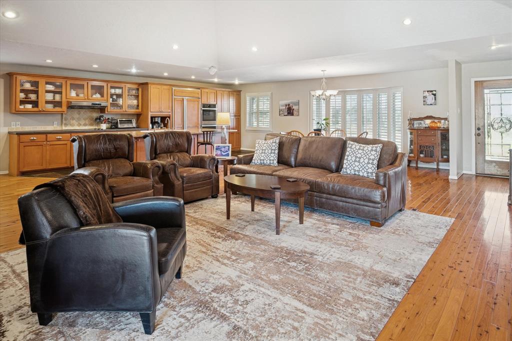 White Rock North 12 Instl - Residential