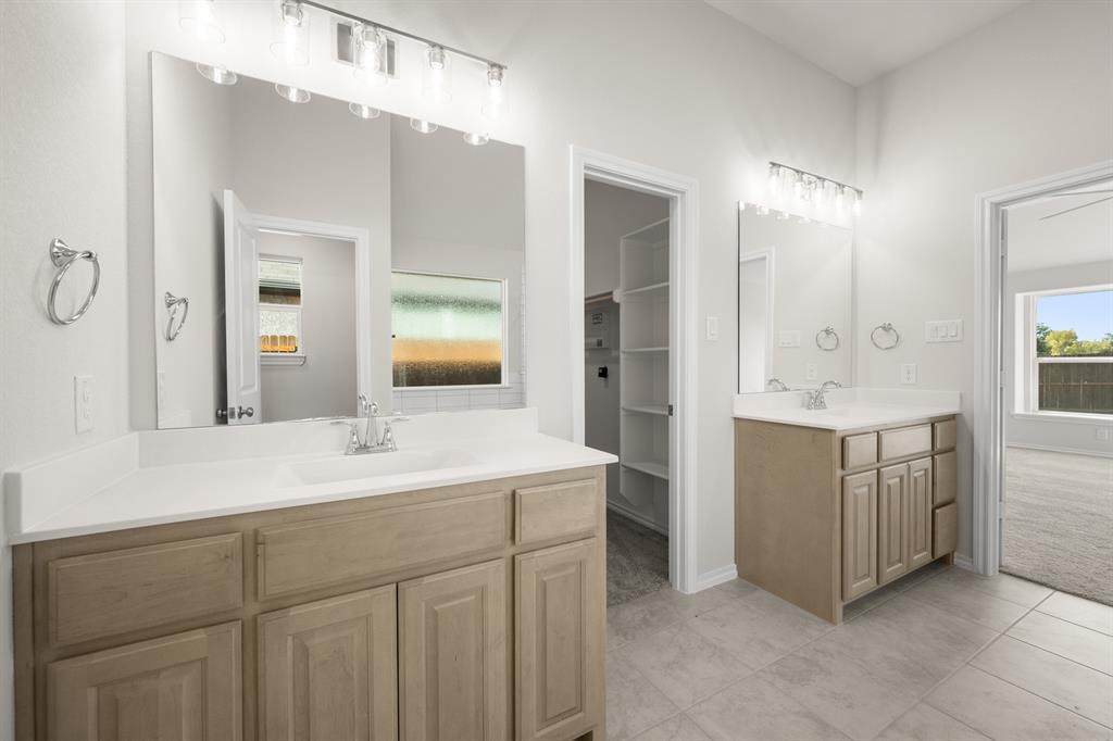 Summer Crest - Residential