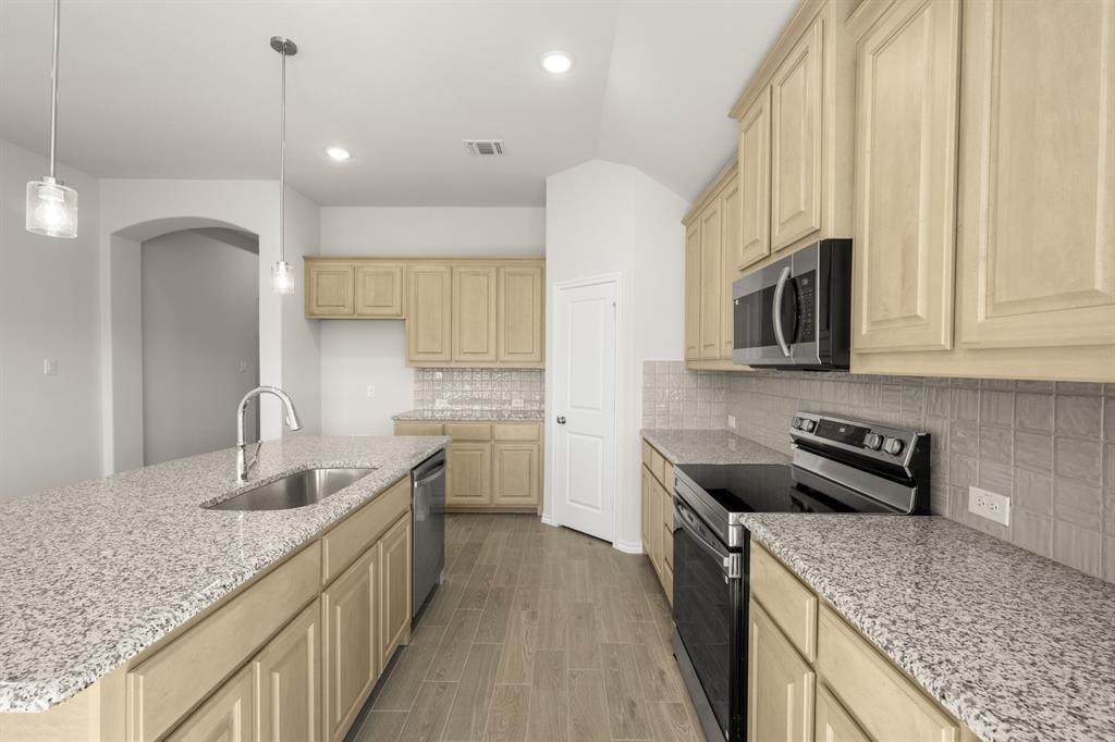 Summer Crest - Residential