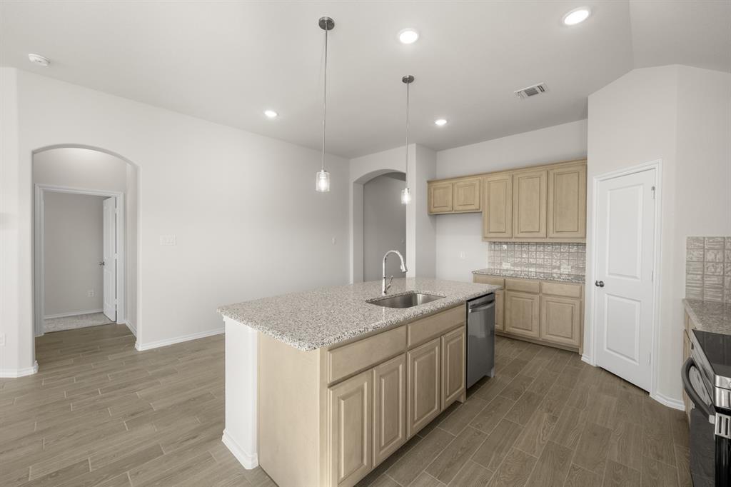 Summer Crest - Residential